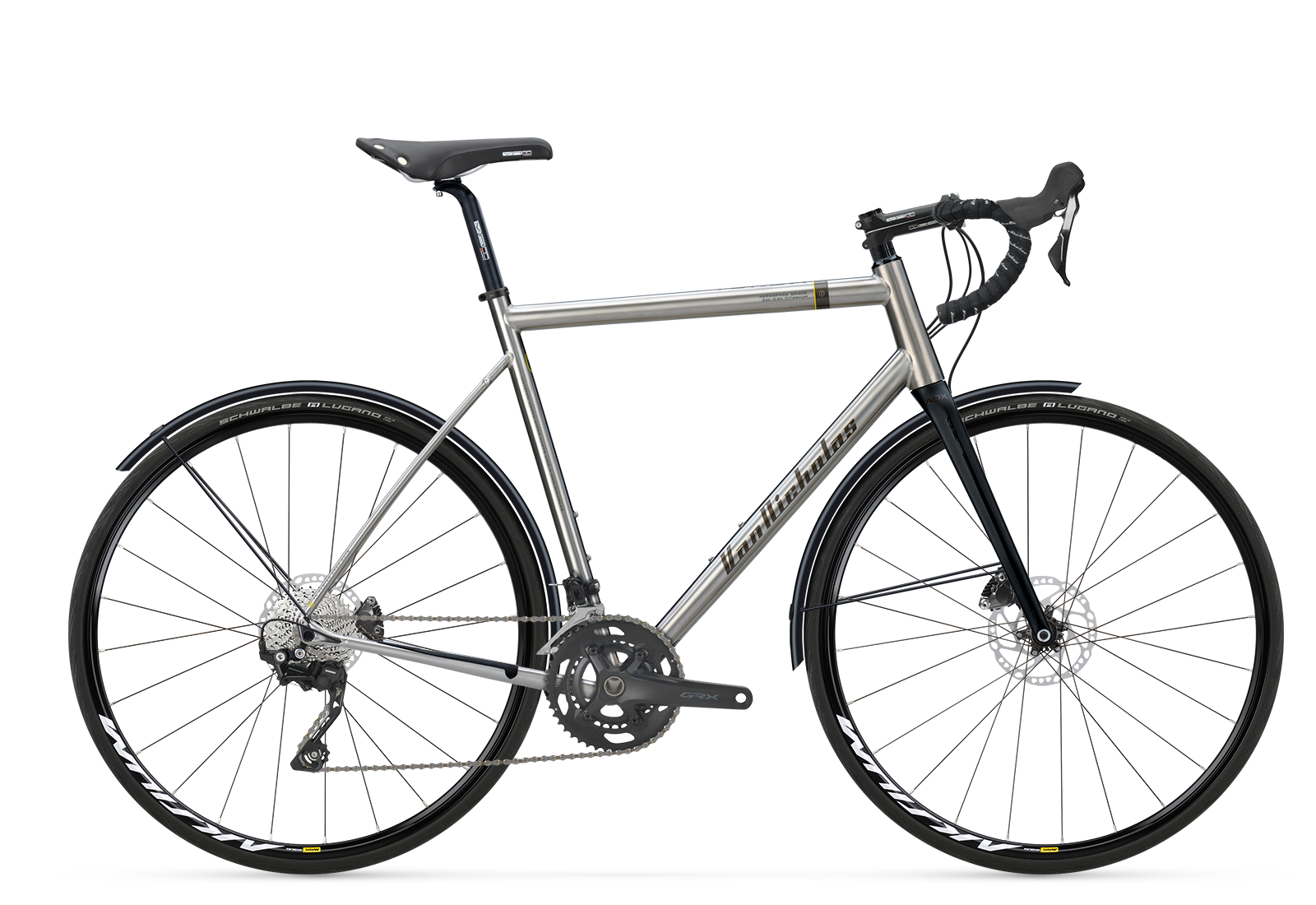 Yukon Disc, the practical titanium touring and audax bike with disc